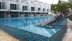 eight-riversuites photo thumbnail #2